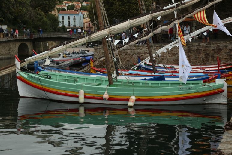 Collioure - Barque Catalane et son Reflet