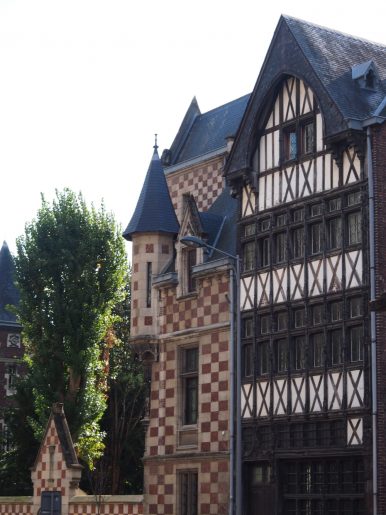 Rouen - maisons à pans de bois