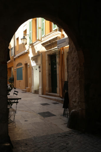 Vieille Rue de St Tropez